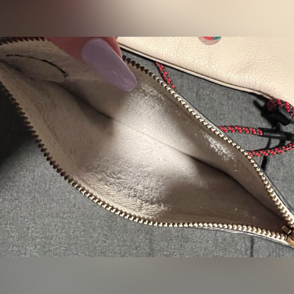 Gucci Drawstring Backpack With Attached Wallet. - Picture 4 of 5